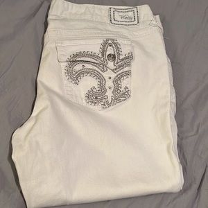 Vanity capri size 33